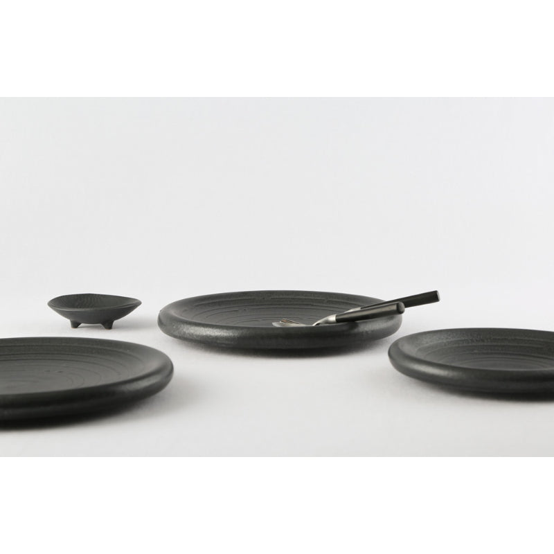 Chaora - Black Frisbee Plate (L)