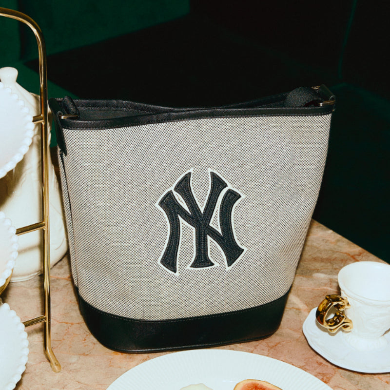 Basic Big Logo Canvas Bucket Bag NEW YORK YANKEES - MLB Global