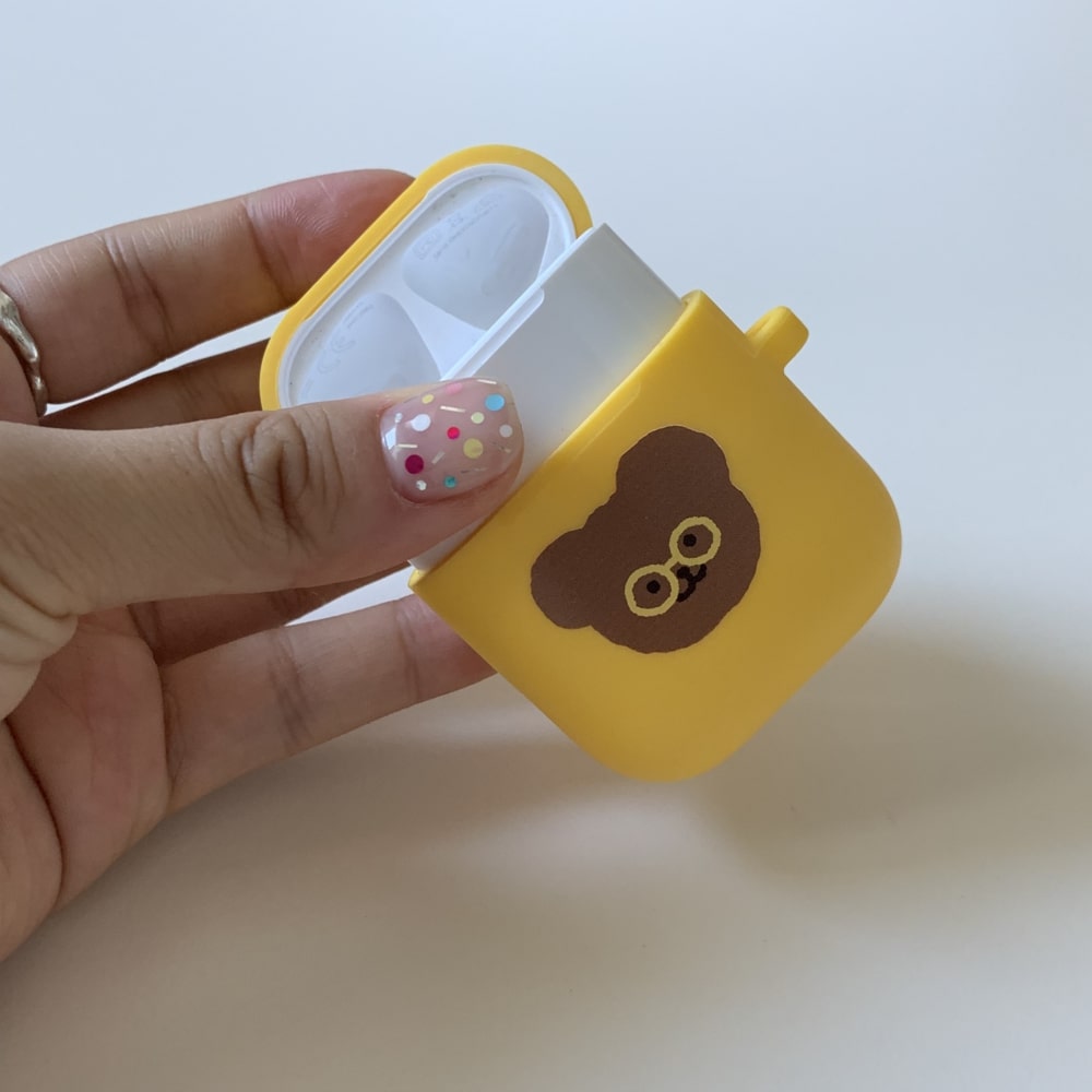 Teteum - Bebe Airpod Case